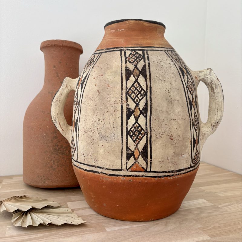 poterie du rif en terre cuite – jarre berbère marocaine à anses