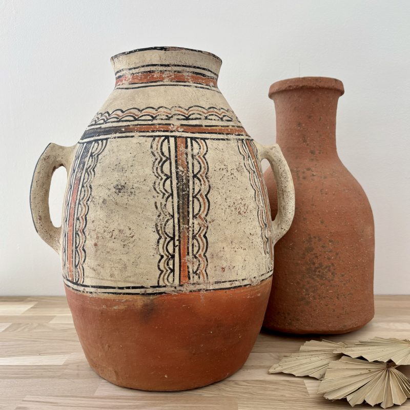 jarre artisanale en terre cuite brute avec anse – décoration naturelle du maroc