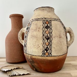 poterie du rif en terre cuite – jarre berbère marocaine à anses