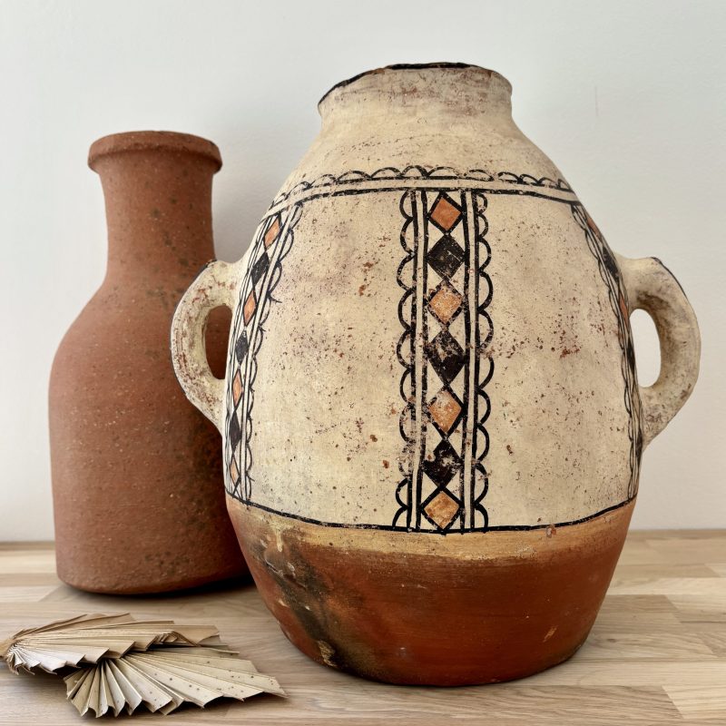 poterie du rif en terre cuite – jarre berbère marocaine à anses