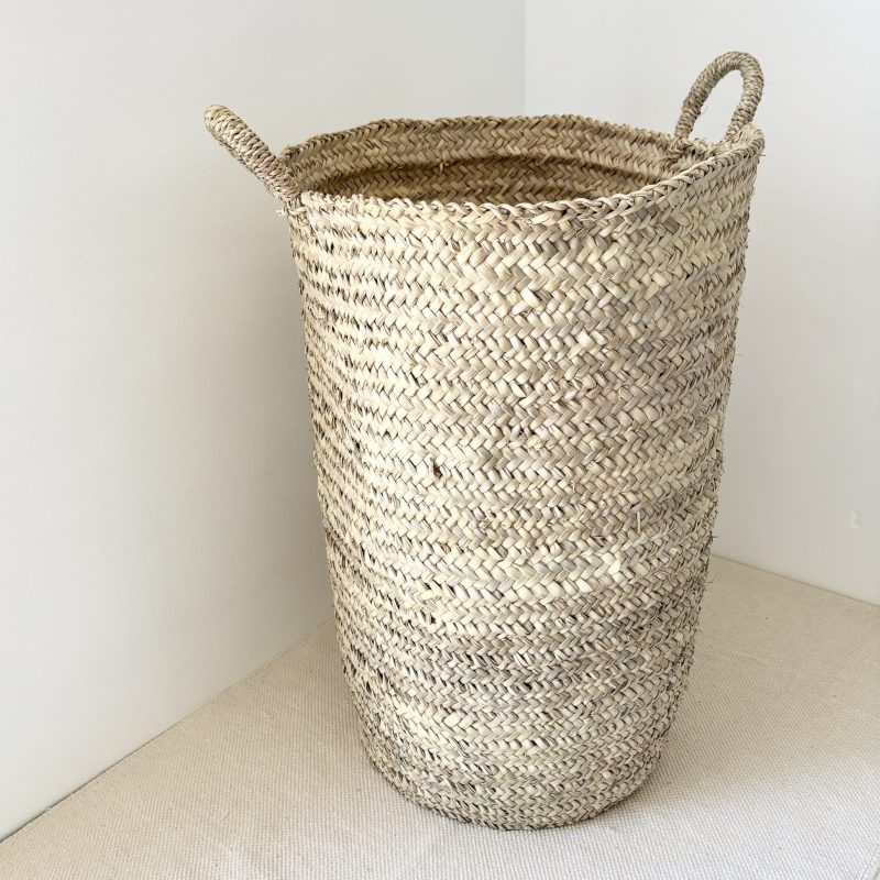 Panier à linge marocain en fibres naturelles tressé à la main